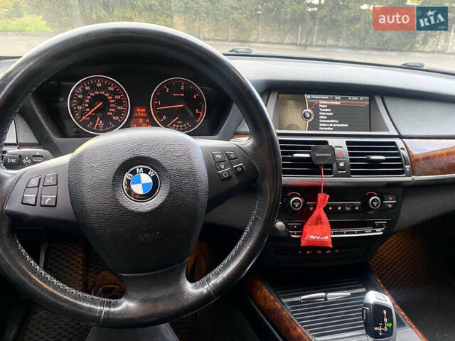 Серый БМВ Х5, объемом двигателя 3 л и пробегом 219 тыс. км за 17500 $, фото 15 на Automoto.ua
