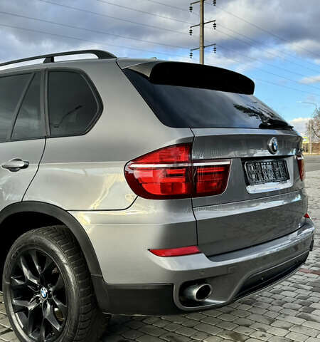 Серый БМВ Х5, объемом двигателя 2.99 л и пробегом 327 тыс. км за 16200 $, фото 27 на Automoto.ua