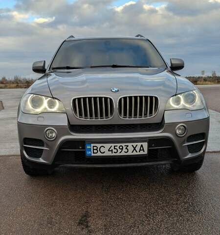 Серый БМВ Х5, объемом двигателя 3 л и пробегом 276 тыс. км за 15999 $, фото 3 на Automoto.ua
