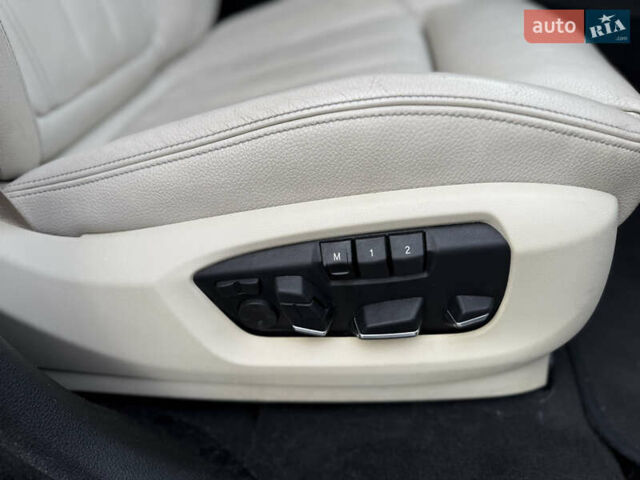 Серый БМВ Х5, объемом двигателя 3 л и пробегом 230 тыс. км за 14900 $, фото 34 на Automoto.ua