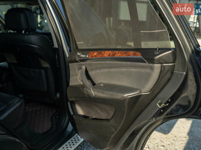 БМВ Х5 2013 в Черновцах на Automoto.ua Серый БМВ Х5, объемом двигателя 2.98 л и пробегом 189 тыс. км за 14900 $, фото 45 на Automoto.ua