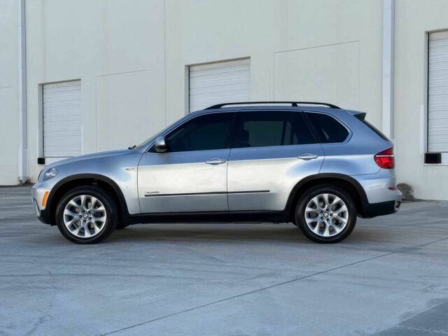 Сірий БМВ Х5, об'ємом двигуна 3 л та пробігом 88 тис. км за 12800 $, фото 3 на Automoto.ua