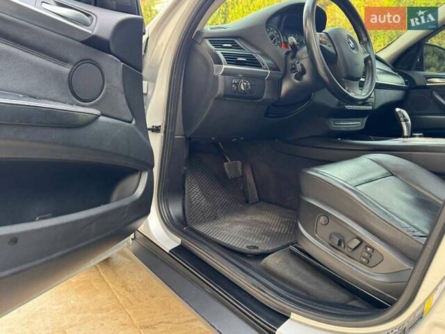 Серый БМВ Х5, объемом двигателя 2.99 л и пробегом 280 тыс. км за 19800 $, фото 50 на Automoto.ua