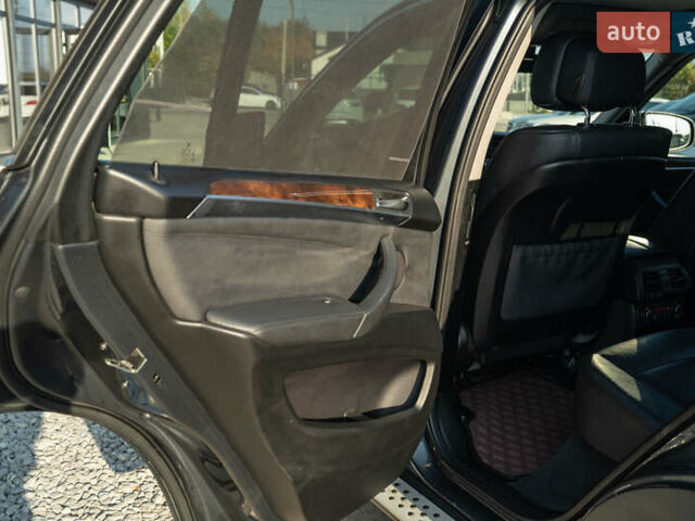 БМВ Х5 2013 в Черновцах на Automoto.ua Серый БМВ Х5, объемом двигателя 2.98 л и пробегом 189 тыс. км за 14900 $, фото 44 на Automoto.ua