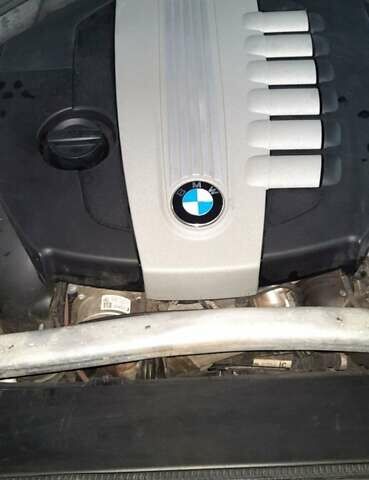 Серый БМВ Х5, объемом двигателя 3 л и пробегом 182 тыс. км за 19000 $, фото 23 на Automoto.ua