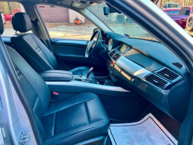 Серый БМВ Х5, объемом двигателя 3 л и пробегом 82 тыс. км за 3450 $, фото 8 на Automoto.ua