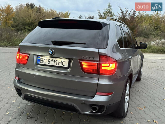 Серый БМВ Х5, объемом двигателя 3 л и пробегом 276 тыс. км за 15800 $, фото 16 на Automoto.ua