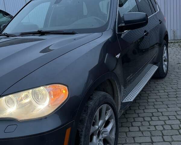 Сірий БМВ Х5, об'ємом двигуна 2.98 л та пробігом 250 тис. км за 15000 $, фото 7 на Automoto.ua