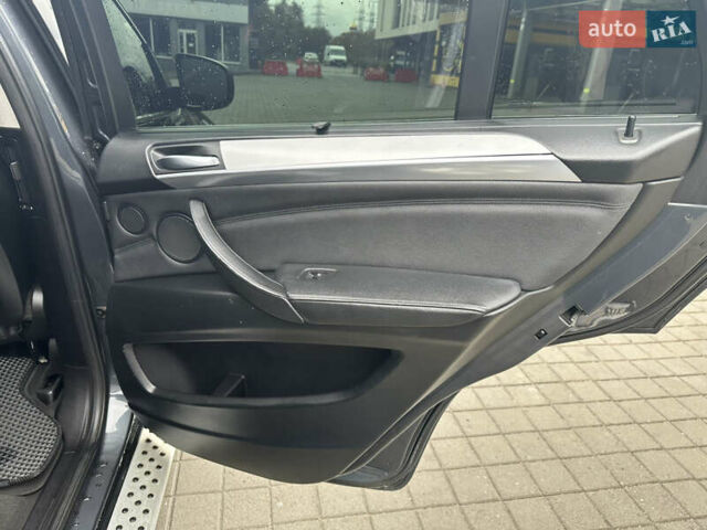 Сірий БМВ Х5, об'ємом двигуна 3 л та пробігом 320 тис. км за 16200 $, фото 11 на Automoto.ua