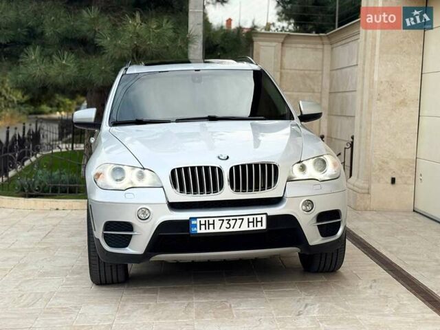 Серый БМВ Х5, объемом двигателя 2.99 л и пробегом 280 тыс. км за 19800 $, фото 32 на Automoto.ua