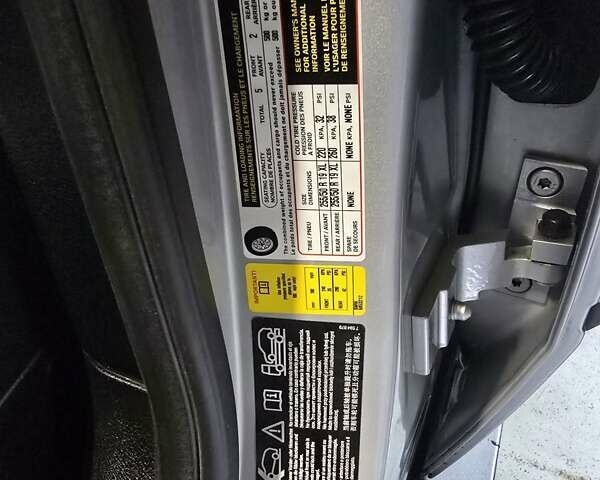 Серый БМВ Х5, объемом двигателя 2.98 л и пробегом 193 тыс. км за 13500 $, фото 81 на Automoto.ua