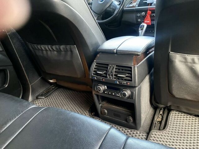 БМВ Х5 2013 в Тернополе на Automoto.ua Серый БМВ Х5, объемом двигателя 3 л и пробегом 219 тыс. км за 17500 $, фото 19 на Automoto.ua