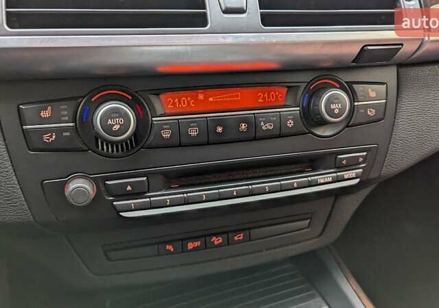 Серый БМВ Х5, объемом двигателя 3 л и пробегом 276 тыс. км за 15999 $, фото 27 на Automoto.ua