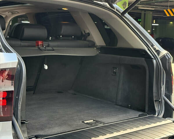 Серый БМВ Х5, объемом двигателя 3 л и пробегом 270 тыс. км за 21000 $, фото 22 на Automoto.ua