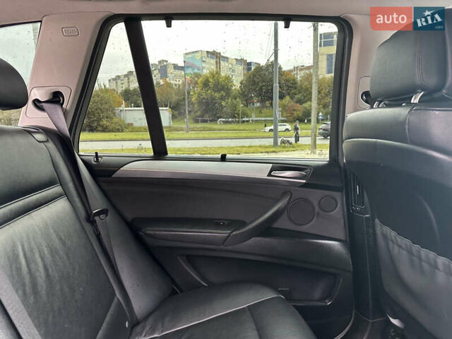 Сірий БМВ Х5, об'ємом двигуна 3 л та пробігом 320 тис. км за 16200 $, фото 12 на Automoto.ua