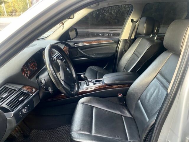 БМВ Х5 2013 в Тернополе на Automoto.ua Серый БМВ Х5, объемом двигателя 3 л и пробегом 219 тыс. км за 17500 $, фото 15 на Automoto.ua