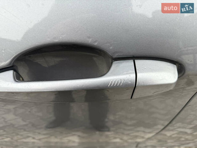 Серый БМВ Х5, объемом двигателя 3 л и пробегом 230 тыс. км за 14900 $, фото 17 на Automoto.ua