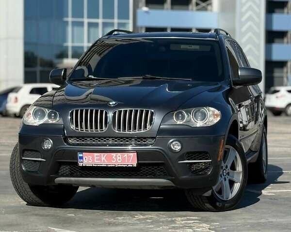 Серый БМВ Х5, объемом двигателя 3 л и пробегом 315 тыс. км за 16500 $, фото 26 на Automoto.ua