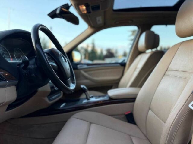 Серый БМВ Х5, объемом двигателя 3 л и пробегом 82 тыс. км за 7800 $, фото 8 на Automoto.ua