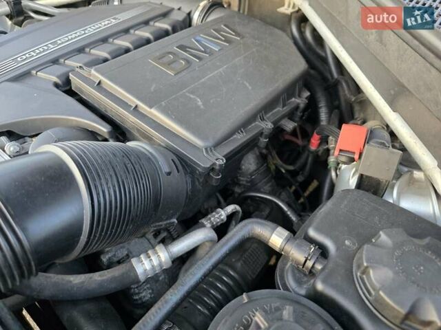 Серый БМВ Х5, объемом двигателя 2.98 л и пробегом 192 тыс. км за 14000 $, фото 18 на Automoto.ua