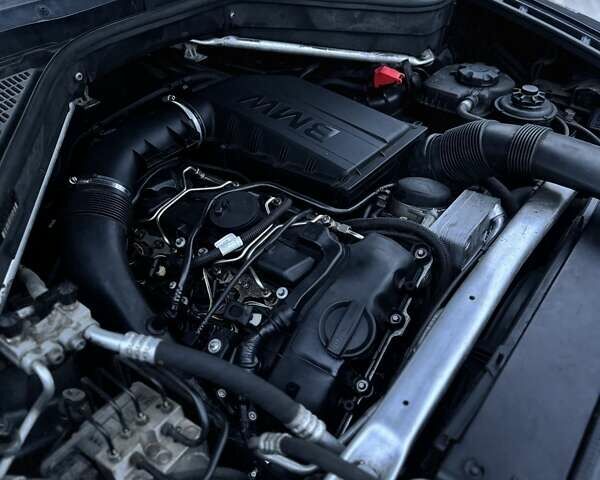 Сірий БМВ Х5, об'ємом двигуна 2.98 л та пробігом 250 тис. км за 15000 $, фото 18 на Automoto.ua