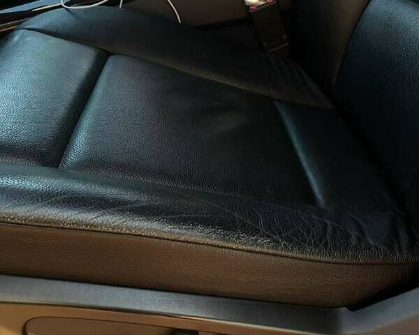 Серый БМВ Х5, объемом двигателя 3 л и пробегом 182 тыс. км за 19000 $, фото 17 на Automoto.ua