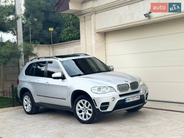 Серый БМВ Х5, объемом двигателя 2.99 л и пробегом 280 тыс. км за 19800 $, фото 1 на Automoto.ua