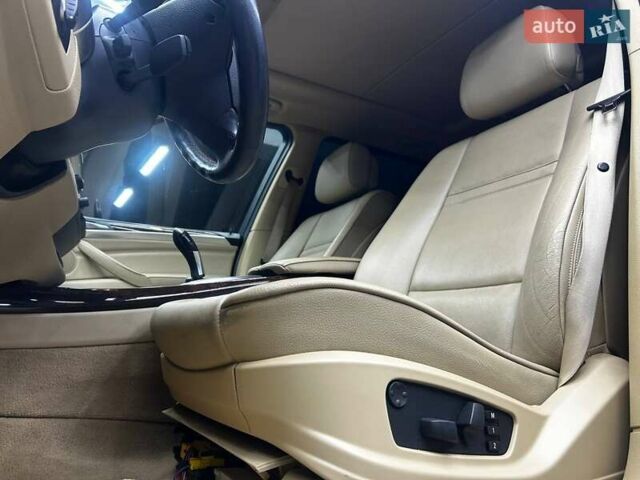 Серый БМВ Х5, объемом двигателя 2.98 л и пробегом 255 тыс. км за 14200 $, фото 20 на Automoto.ua