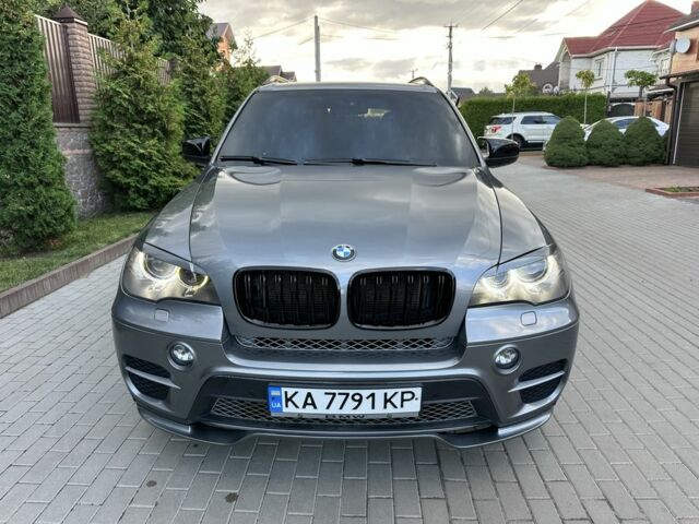 Серый БМВ Х5, объемом двигателя 3 л и пробегом 205 тыс. км за 15200 $, фото 2 на Automoto.ua