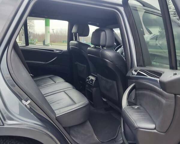 Сірий БМВ Х5, об'ємом двигуна 3 л та пробігом 230 тис. км за 13900 $, фото 7 на Automoto.ua