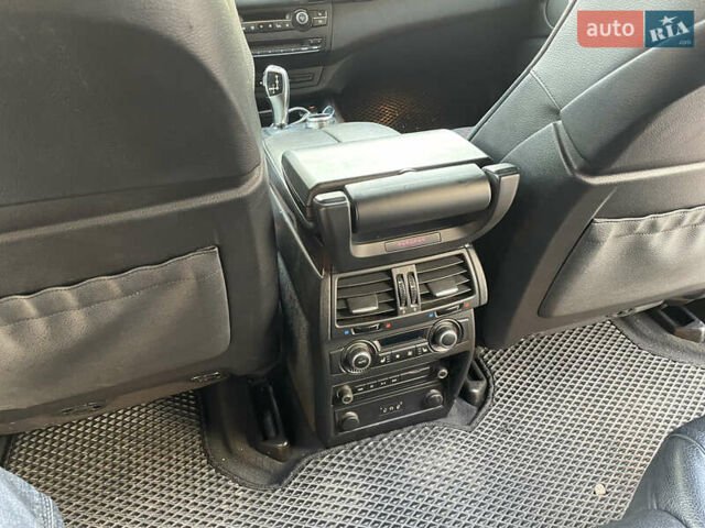 Серый БМВ Х5, объемом двигателя 2.98 л и пробегом 324 тыс. км за 15500 $, фото 28 на Automoto.ua