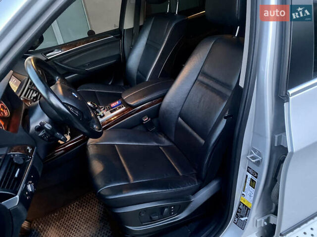 БМВ Х5 2013 в Тернополе на Automoto.ua Серый БМВ Х5, объемом двигателя 3 л и пробегом 219 тыс. км за 17300 $, фото 3 на Automoto.ua