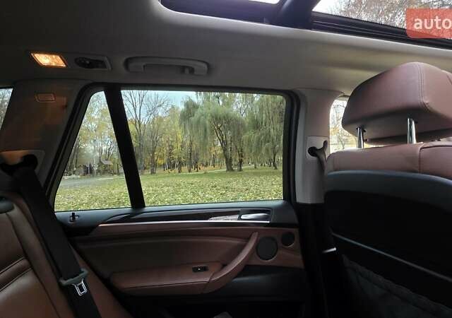 Серый БМВ Х5, объемом двигателя 2.99 л и пробегом 247 тыс. км за 18500 $, фото 32 на Automoto.ua