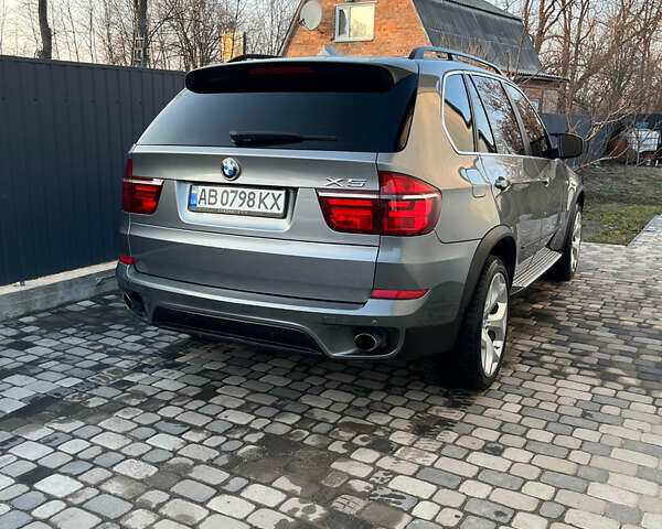 Серый БМВ Х5, объемом двигателя 3 л и пробегом 212 тыс. км за 14500 $, фото 3 на Automoto.ua