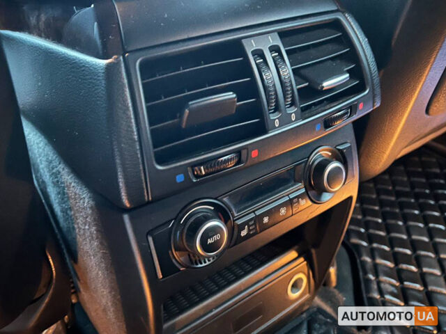 Сірий БМВ Х5, об'ємом двигуна 3 л та пробігом 213 тис. км за 14500 $, фото 13 на Automoto.ua