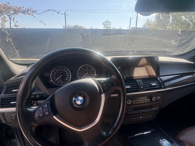 БМВ Х5 2013 в Черновцах на Automoto.ua Серый БМВ Х5, объемом двигателя 3 л и пробегом 237 тыс. км за 19500 $, фото 8 на Automoto.ua