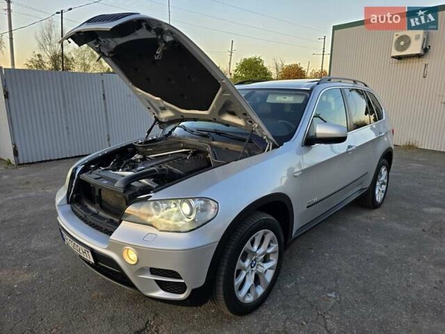 Серый БМВ Х5, объемом двигателя 2.98 л и пробегом 192 тыс. км за 14000 $, фото 15 на Automoto.ua