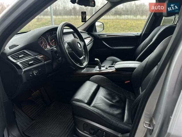 Серый БМВ Х5, объемом двигателя 2.98 л и пробегом 56 тыс. км за 18300 $, фото 8 на Automoto.ua
