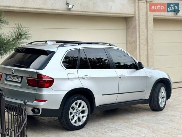 Серый БМВ Х5, объемом двигателя 2.99 л и пробегом 280 тыс. км за 19800 $, фото 12 на Automoto.ua
