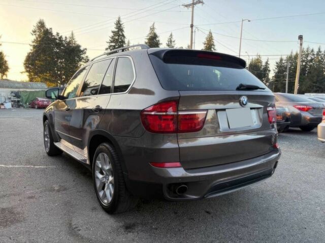 Серый БМВ Х5, объемом двигателя 3 л и пробегом 82 тыс. км за 7800 $, фото 5 на Automoto.ua