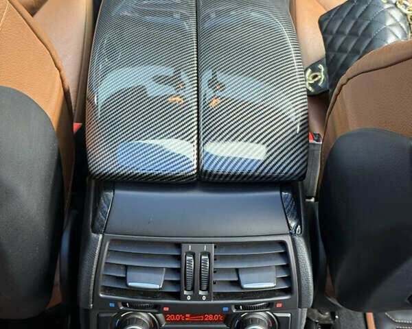 Серый БМВ Х5, объемом двигателя 3 л и пробегом 270 тыс. км за 21000 $, фото 21 на Automoto.ua