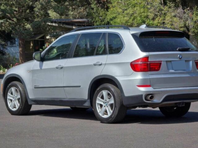 Серый БМВ Х5, объемом двигателя 3 л и пробегом 88 тыс. км за 4450 $, фото 7 на Automoto.ua