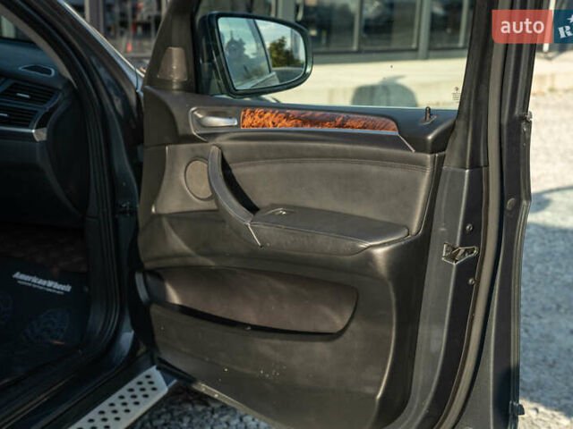 БМВ Х5 2013 в Черновцах на Automoto.ua Серый БМВ Х5, объемом двигателя 2.98 л и пробегом 189 тыс. км за 14900 $, фото 43 на Automoto.ua
