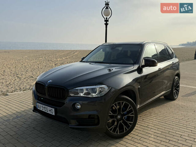 Сірий БМВ Х5, об'ємом двигуна 2 л та пробігом 180 тис. км за 25800 $, фото 3 на Automoto.ua