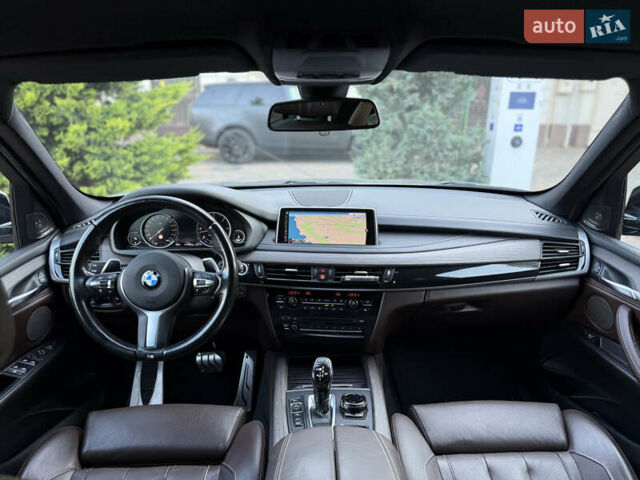 Серый БМВ Х5, объемом двигателя 2.99 л и пробегом 141 тыс. км за 38700 $, фото 16 на Automoto.ua