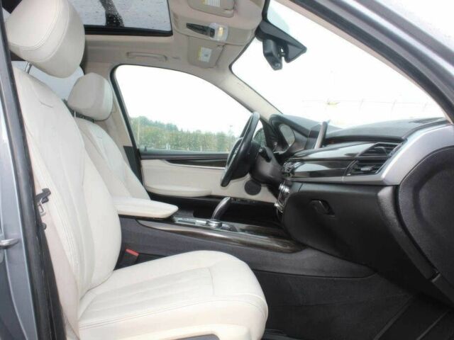 Серый БМВ Х5, объемом двигателя 3 л и пробегом 82 тыс. км за 13800 $, фото 9 на Automoto.ua