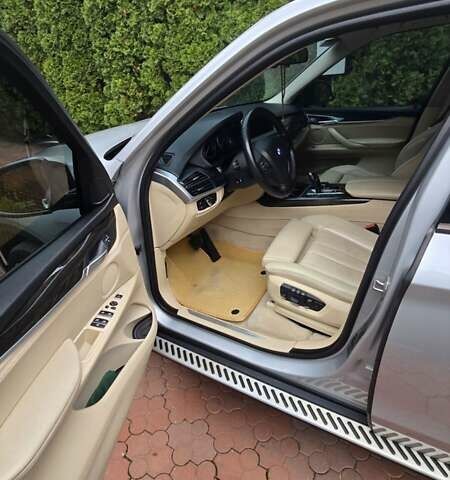 БМВ Х5 2014 в Днепре (Днепропетровске) на Automoto.ua Серый БМВ Х5, объемом двигателя 2.98 л и пробегом 208 тыс. км за 25900 $, фото 5 на Automoto.ua