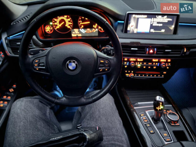 Серый БМВ Х5, объемом двигателя 2.99 л и пробегом 295 тыс. км за 24500 $, фото 19 на Automoto.ua