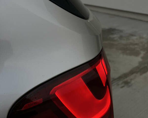 Сірий БМВ Х5, об'ємом двигуна 3 л та пробігом 220 тис. км за 19800 $, фото 12 на Automoto.ua
