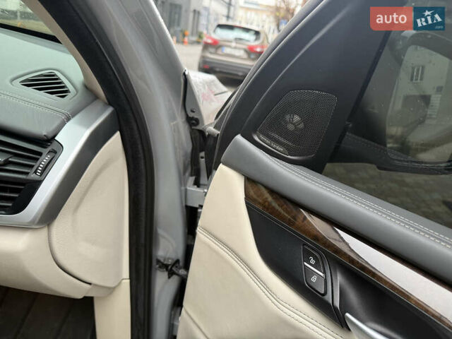 Серый БМВ Х5, объемом двигателя 2.98 л и пробегом 350 тыс. км за 16800 $, фото 9 на Automoto.ua